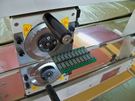 SMT отделяют автомат для резки паза v для линии руководства PCB Assebling