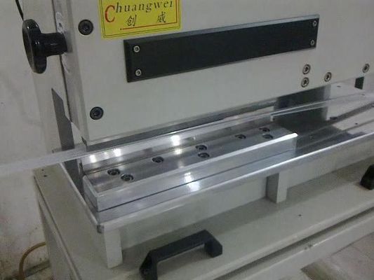 Машина для резки PCB V для алюминиевой подложки 220V RUV Pneumatic